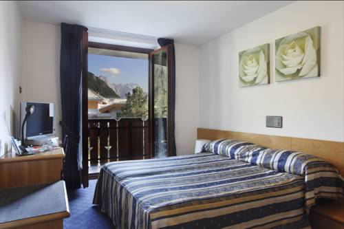 Imagen general del Hotel Alpina, Patascoss. Foto 3