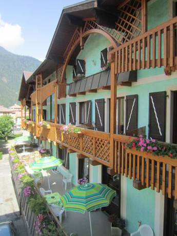 Imagen general del Hotel Alpina, Pinzolo. Foto 1