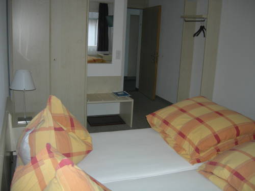 Imagen de la habitación del Hotel Alpina, Pragg-Jenaz. Foto 16