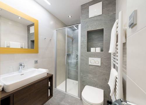 Imagen de la habitación del Hotel Alpina, Rauris. Foto 6