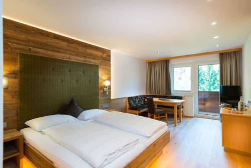 Imagen de la habitación del Hotel Alpina, Rauris. Foto 16