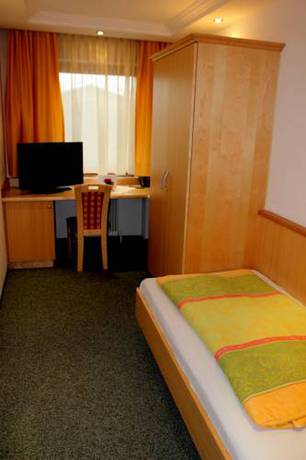 Imagen de la habitación del Hotel Alpina, Ried im Zillertal. Foto 5