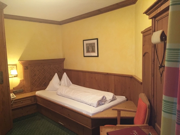 Imagen de la habitación del Hotel Alpina, S&ouml;lden . Foto 6