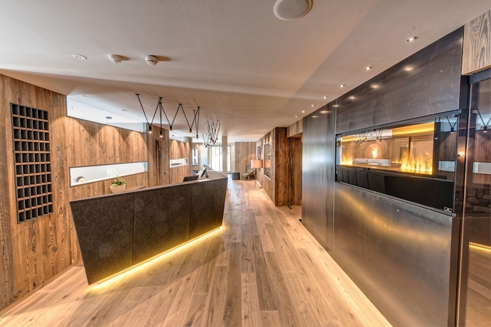 Imagen de los interiores del Hotel Alpina, S&ouml;lden . Foto 19