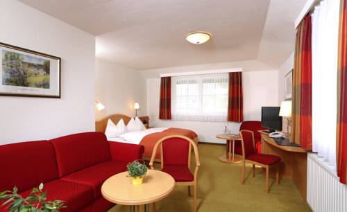 Imagen de la habitación del Hotel Alpina Wagrain. Foto 9