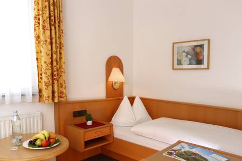 Imagen de la habitación del Hotel Alpina Wagrain. Foto 10