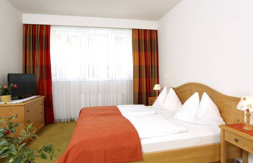 Imagen de la habitación del Hotel Alpina Wagrain. Foto 15