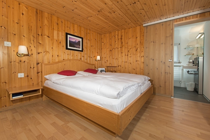 Imagen de la habitación del Hotel Alpina, Zermatt . Foto 6