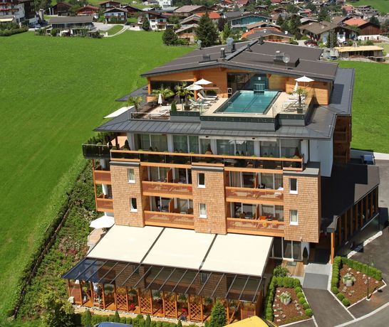 Imagen general del Hotel Alpina Zillertal - Family . Lifestyle . Kinderhotel. Foto 3