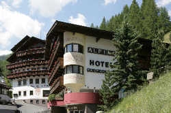 Imagen de los exteriores del Hotel Alpina-Solden. Foto 19