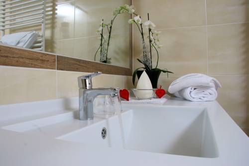 Imagen de la habitación del Hotel Alpinahotel - das lifestylehotel im Zillertal. Foto 49