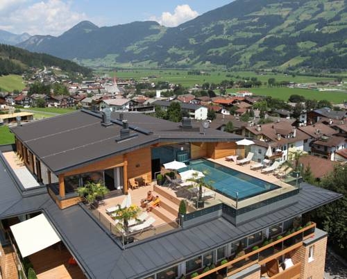 Imagen general del Hotel Alpinahotel - das lifestylehotel im Zillertal. Foto 35