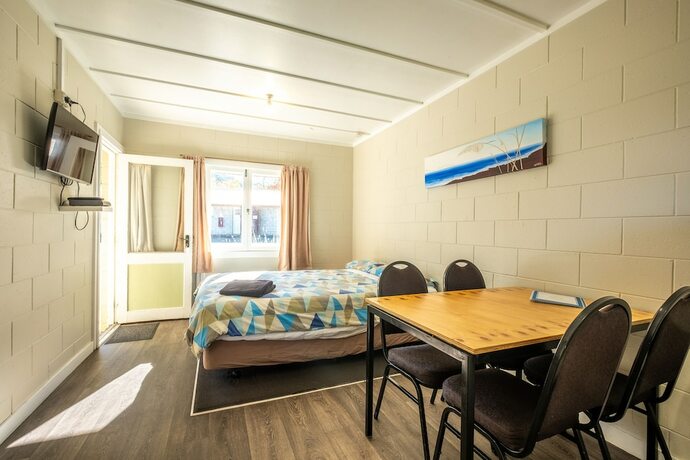 Imagen de la habitación del Hotel Alpine Adventure Holiday Park. Foto 18
