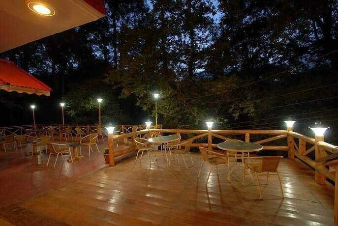 Imagen general del Hotel Alpine Club, Nainital. Foto 7