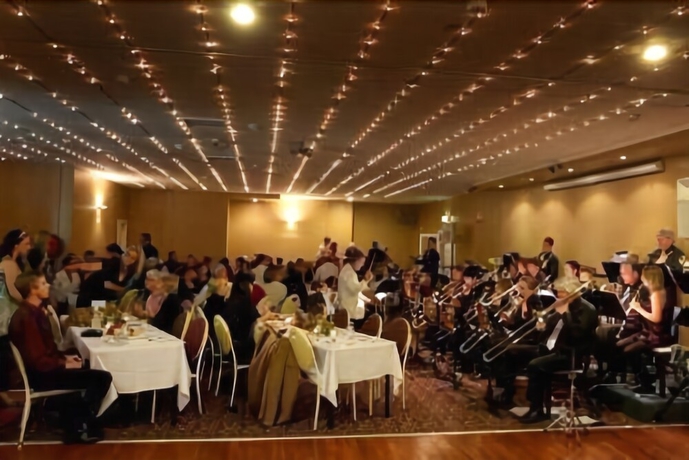 Imagen del bar/restaurante del Hotel Alpine, Cooma. Foto 4