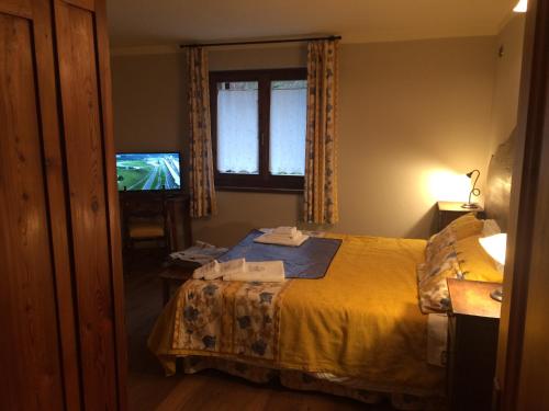 Imagen de la habitación del Hotel Alpine Forest & Restaurant. Foto 7
