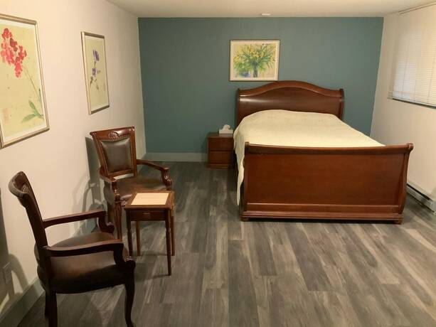 Imagen general del Hotel Alpine Inn, Valemount. Foto 10