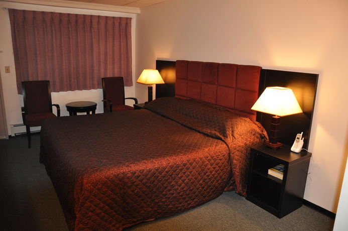 Imagen de la habitación del Hotel Alpine Inn and Suites, Revelstoke. Foto 1