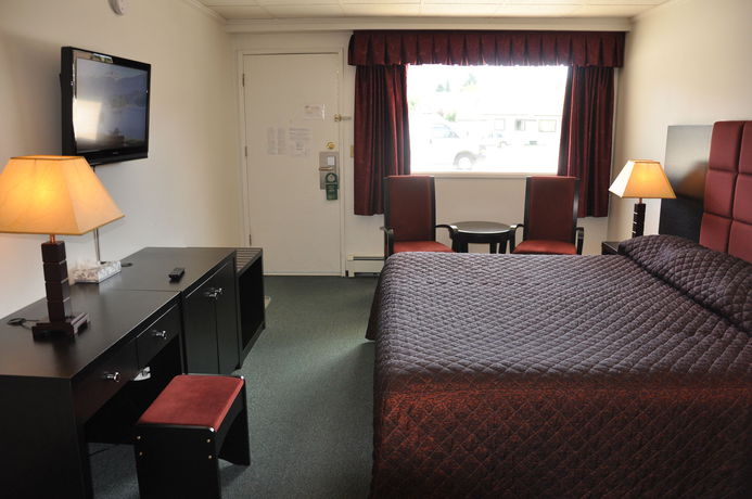 Imagen de la habitación del Hotel Alpine Inn and Suites, Revelstoke. Foto 9