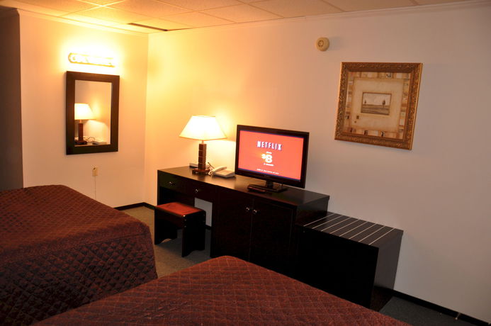 Imagen de la habitación del Hotel Alpine Inn and Suites, Revelstoke. Foto 10
