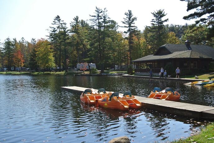 Imagen general del Hotel Alpine Lake RV Resort. Foto 19