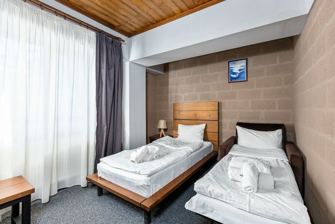 Imagen de la habitación del Hotel Alpine Lounge and Restaurant. Foto 17