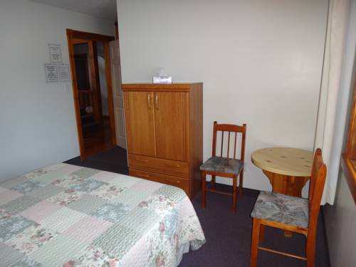 Imagen de la habitación del Hotel Alpine Meadows Lodge. Foto 15