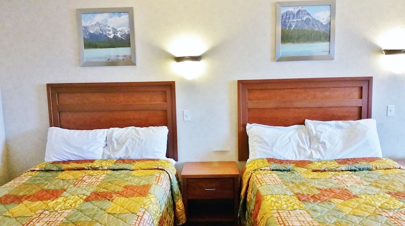Imagen de la habitación del Hotel Alpine Motel. Foto 3