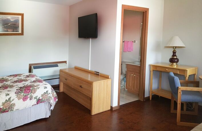 Imagen de la habitación del Hotel Alpine Motel, Wisconsin Dells. Foto 15