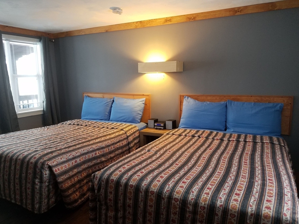 Imagen de la habitación del Hotel Alpine Motor Inn. Foto 13