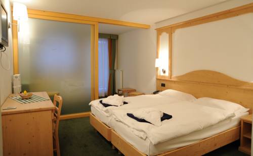 Imagen de la habitación del Hotel Alpine Mugon. Foto 6
