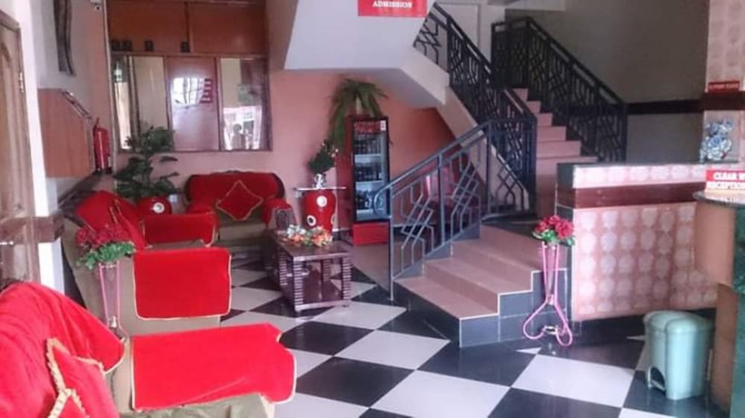 Imagen de los interiores del Hotel Alpine, Nakuru. Foto 11