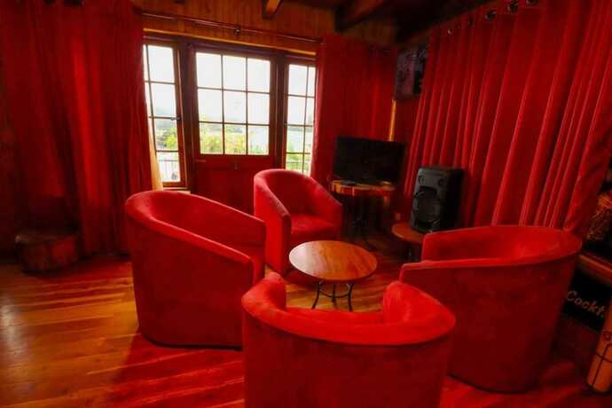 Imagen del bar/restaurante del Hotel Alpine, Nuwara Eliya. Foto 19