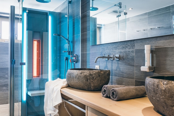 Imagen de la habitación del Hotel Alpine Resort Sportalm. Foto 12