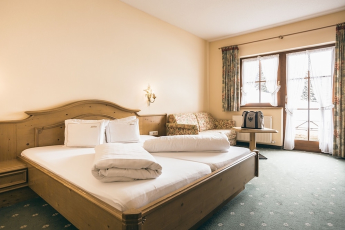 Imagen de la habitación del Hotel Alpine Resort Sportalm. Foto 18