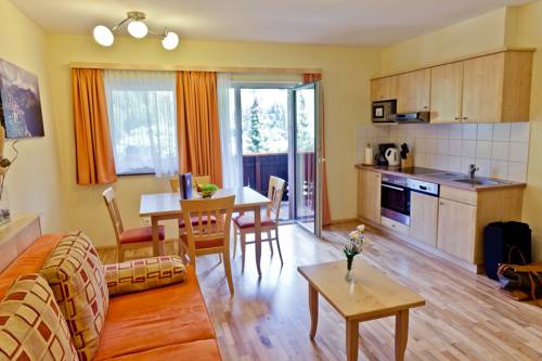 Imagen de la habitación del Hotel Alpine Spa Residence. Foto 4