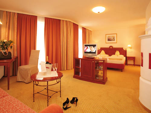Imagen de la habitación del Hotel Alpine Superior Barbarahof Kaprun. Foto 10