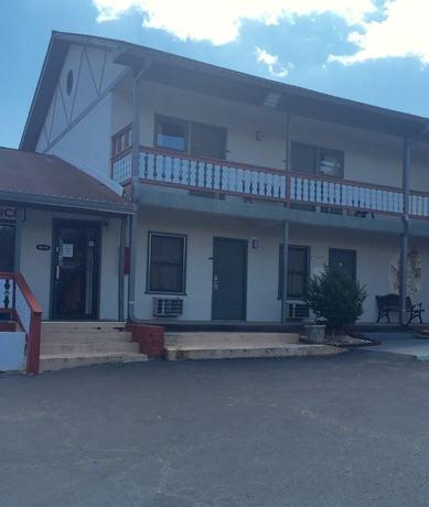 Imagen general del Hotel Alpine Valley Inn. Foto 5