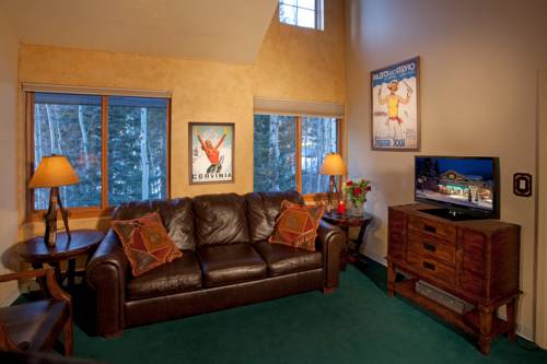 Imagen de la habitación del Hotel Alpine Village Suites. Foto 5
