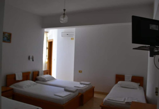 Imagen de la habitación del Hotel Alpine, Vlore. Foto 6