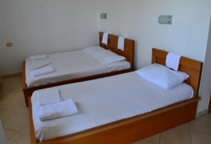 Imagen de la habitación del Hotel Alpine, Vlore. Foto 7