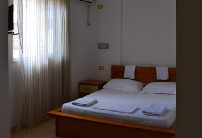 Imagen de la habitación del Hotel Alpine, Vlore. Foto 8