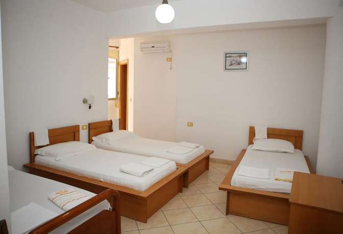 Imagen de la habitación del Hotel Alpine, Vlore. Foto 9