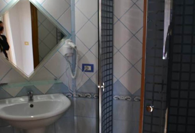 Imagen de la habitación del Hotel Alpine, Vlore. Foto 12