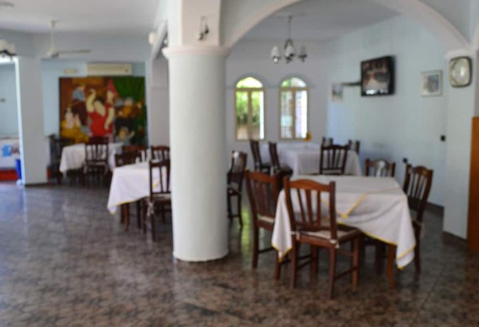 Imagen del bar/restaurante del Hotel Alpine, Vlore. Foto 3