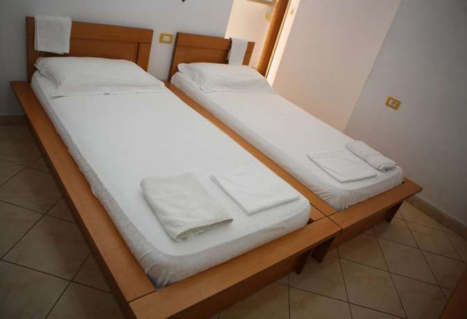 Imagen de la habitación del Hotel Alpine, Vlore. Foto 16