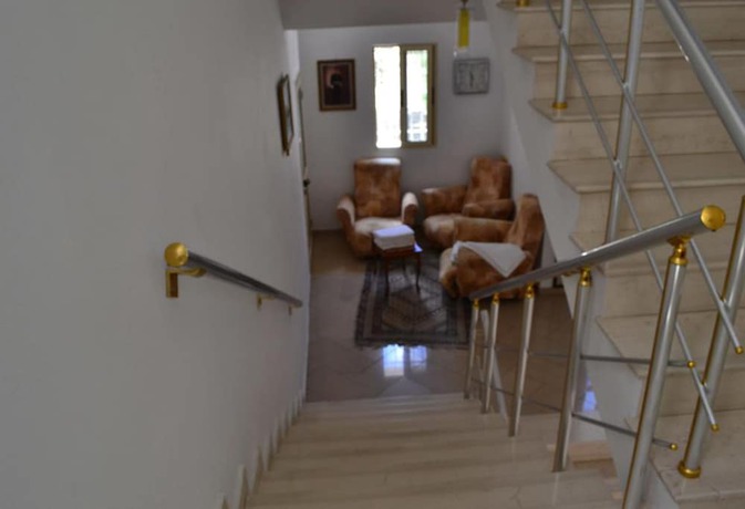Imagen de los interiores del Hotel Alpine, Vlore. Foto 18