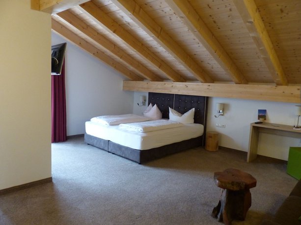 Imagen de la habitación del Hotel Alpinhotel Berchtesgaden. Foto 5