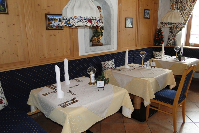 Imagen del bar/restaurante del Hotel Alpinhotel Berghaus. Foto 6