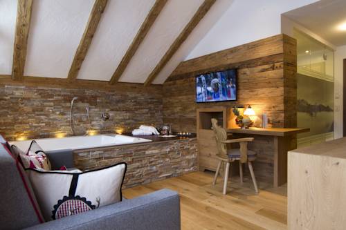 Imagen de la habitación del Hotel Alpinhotel Monte Superior. Foto 8